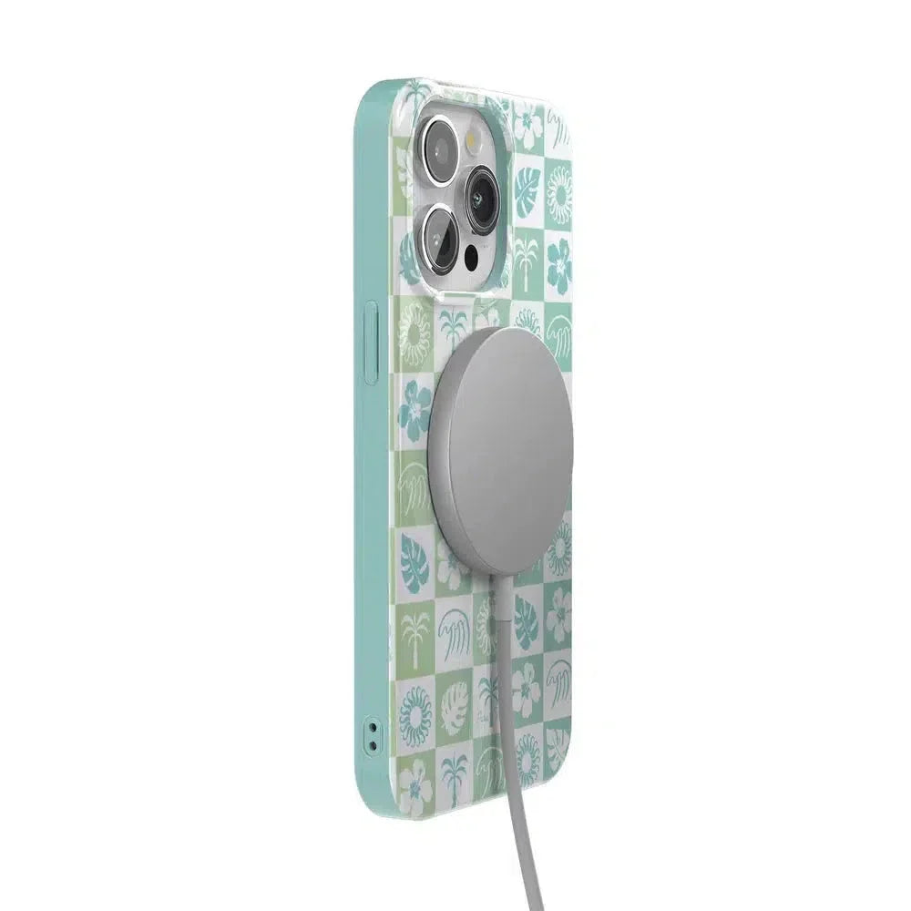 Coastal Checkers | Pura Vida Case