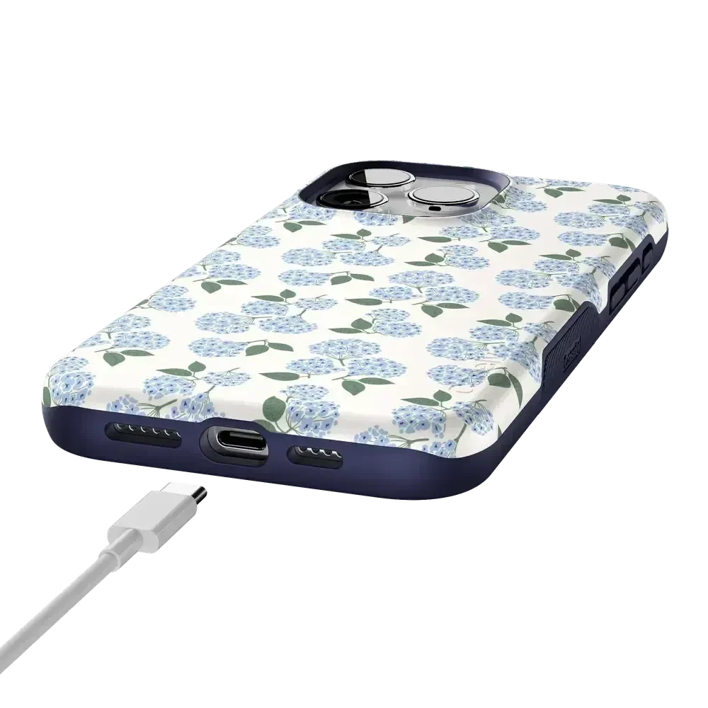 Nantucket Cottage | Blue Hydrangea Case