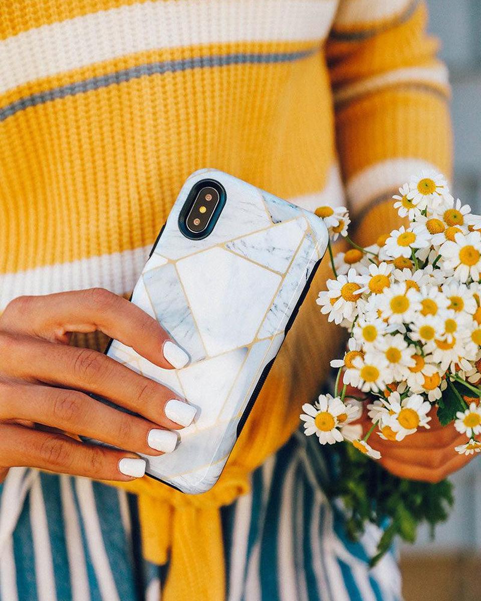 Sharp Lines | Geo White and Gold Marble Case
